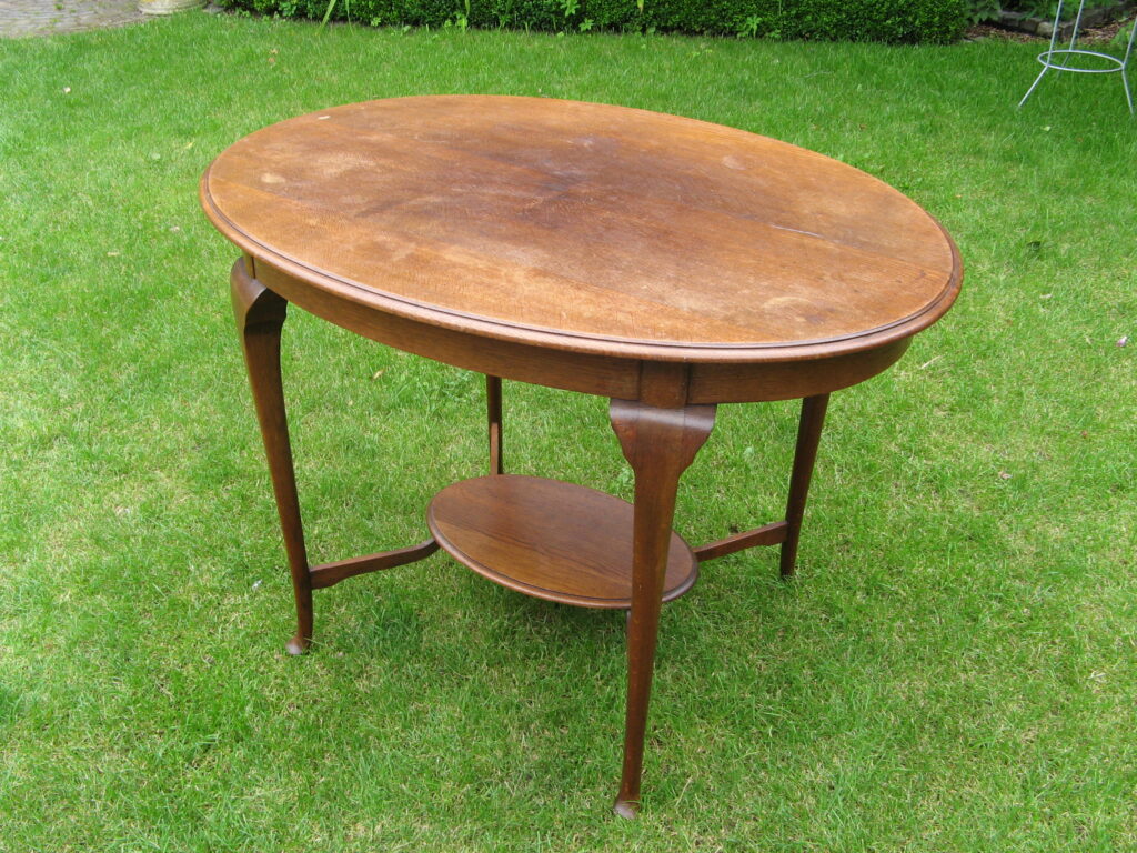 ovale tafel